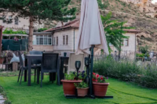 Tafana Cave & Stone Lodge  otelleri