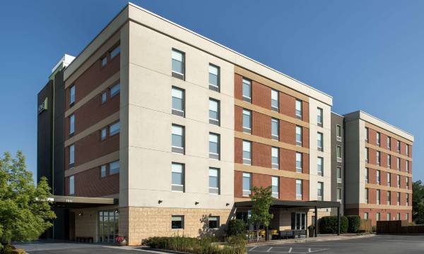 Home2 Suites by Hilton Greensboro Airport