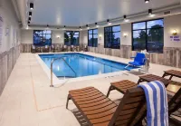 Hampton Inn Spicer Green Lake Hotels in Willmar