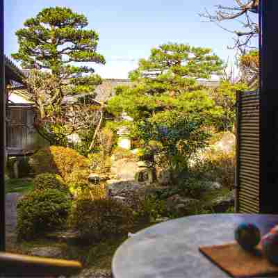 料亭旅館 やす井 Hotel Exterior