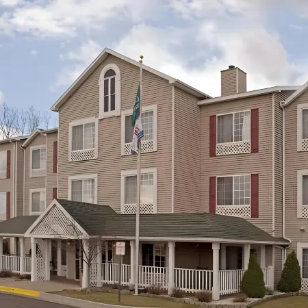 Country Inn & Suites by Radisson, Grand Rapids Airport, MI