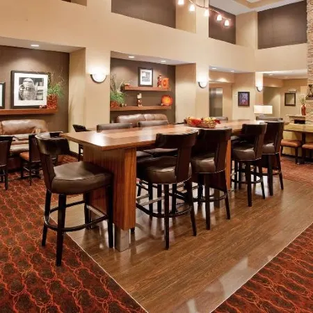 Hampton Inn & Suites Watertown