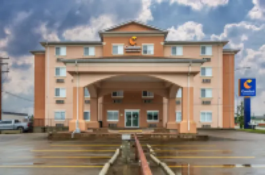 Comfort Inn & Suites
