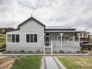 Harbour View Cottage