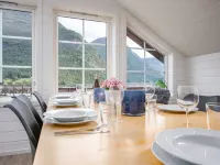 Frigg Hotels in Vik