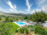 Serene Rural Villa With Pool, Sun Deck, and Children's Play Area Hotels in Tugare