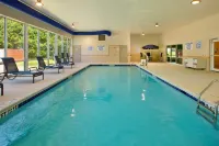 Holiday Inn Express & Suites I-26 & US 29 AT WESTGATE MALL by IHG - Pools