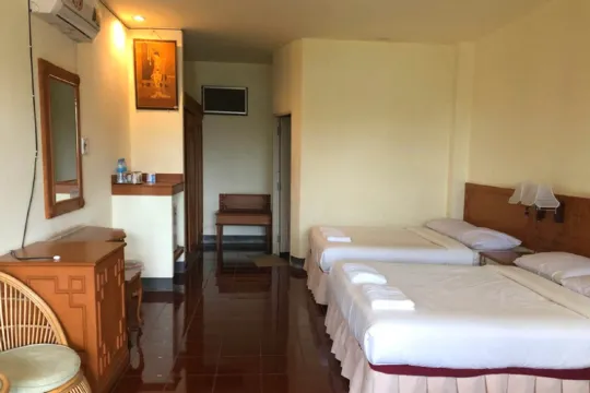 ห้องครอบครัว เครื่องปรับอากาศ