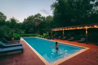 Reserva Natural Iguazú - Posada Puerto Bemberg - Pools