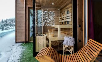 Kitzbuhel Alpine Lodge With Private Infrared Sauna