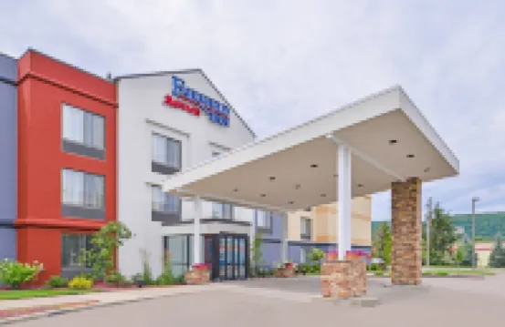 Fairfield Inn Corning Riverside Hotel di 