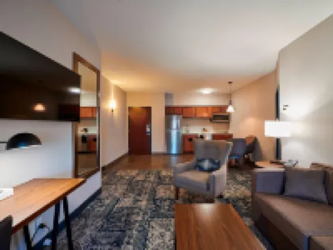 Four Points by Sheraton Cleveland-Eastlake Hotels in Cleveland