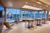 SpringHill Suites Salt Lake City-South Jordan - parking