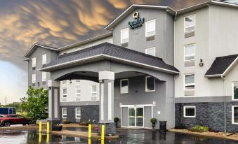 Quality Inn & Suites