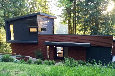 Silver Lake #83 - Spectacular Dream Home Overlooking Silver Lake.