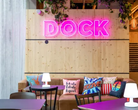 モクシー ボルドー  ホテル ボルドーのホテル