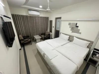 S R Residency Hotel in zona Dallapalli