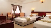 NM Royale County Hotels in Tripunittura