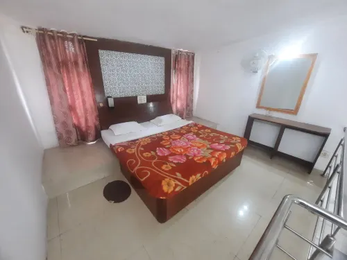Amblee Holiday Resort Hotels in Mandya