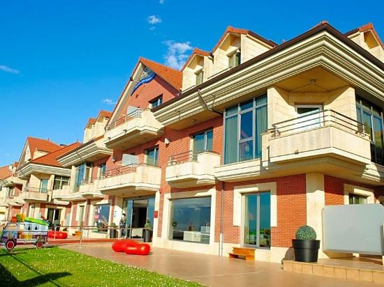 Apartamentos Maritimo Ris con garaje