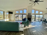 Modern Cabin Facing Canaan Valley Ski Slopes