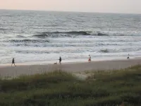 OCEAN SIGHTS AND SOUNDS is Family Friendly! - Hot Tub