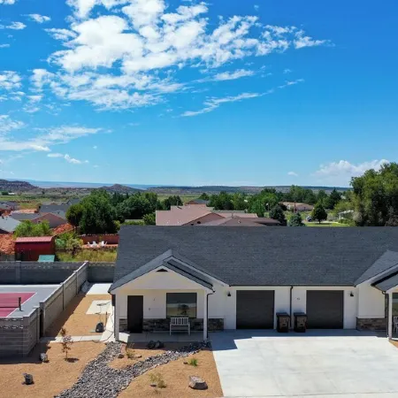 Pickleball Paradise in Kanab with Hot Tub Unit 2