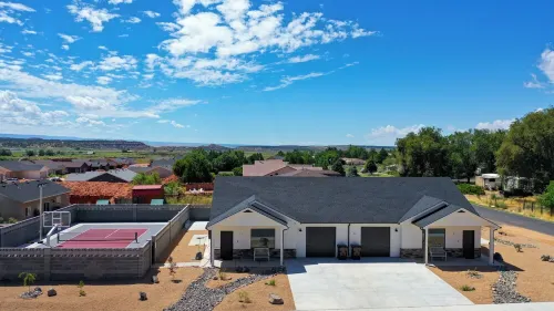 Pickleball Paradise in Kanab with Hot Tub Unit 1
