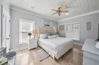 Steps from the Beach. Book Your Last-Minute Winter Get Away Now!