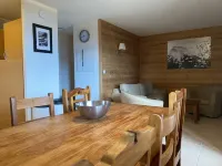 Well placed - relaxed - family friendly - a great place to ski - Ski in ski out-