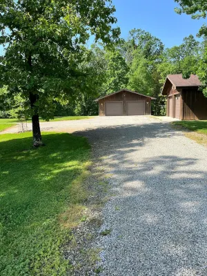 Carol’s Cabin in the Woods in Historic Hoosier Hills