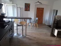 Magnificent T3 garden apartment 250 m from the beach and center