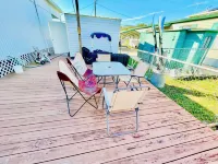 Charming 2/2 waterfront farm home with tons of TV stations, WiFi, dock, & more