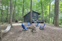 TWO CABINS in Hocking Hills! Lake, Hot tub, Horseshoes, Tetherball and More!
