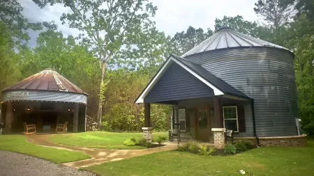 The Nest in Corinth MS