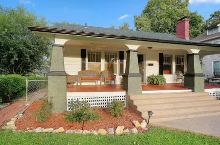 The Historic Chestnut House