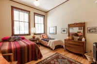 Historic High School - Stays and events close to skiing, golf, fishing, hunting!
