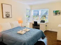 Unit1 GR8 LOCATION mins to Longwood Medical Area, BC, BU, HarvMedSchool SPACIOUS Hotels in Brookline