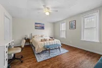 Dog Friendly Creek-Side Getaway