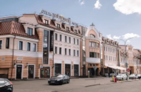 Hotel Robinson-Siti Hotels near Island of Tears