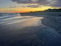 Bubbles up Surf Shack-3 Bd Dog Friendly-Reno'd 2024-Walk to Best of Atlantic Bch