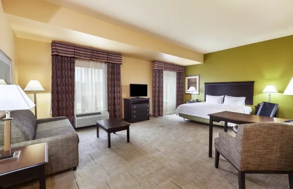 奧瓦索歡朋套房酒店