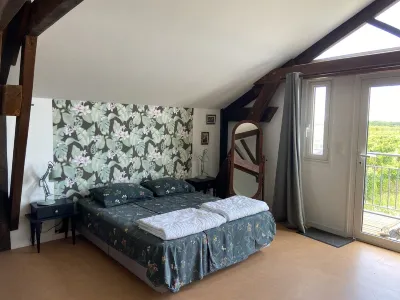 Domaine le Mathelin - Studio Montravel - Un Séjour Dans les Vignobles