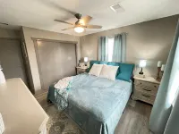 2 Bedroom, King Bed, Pets welcome, washer and dryer