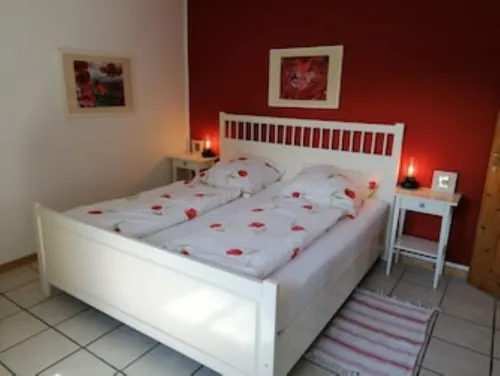 Bright, spacious vacation apartment in Schwedeneck/Surendorf, 1 km to the beach