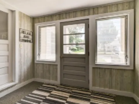 Clean and Spacioius Flat in Great Location Near Epic and Downtown Verona! Hotels in Verona