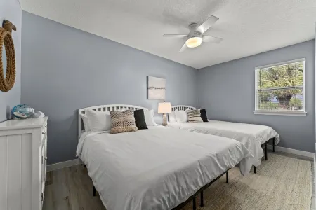 Cute PCB Beach House | Private Yard | Fire Pit