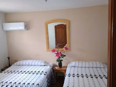 Casa Diana y Santos Habitación 2 Wifi y Lavandería incluida Hoteles en 