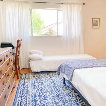 Family Friendly Homestead + 2 Aquarium Passes located 25 minutes from Monterey
