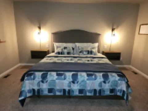 Comfortable Beds, Fastest Wifi, Hot Tub Spa